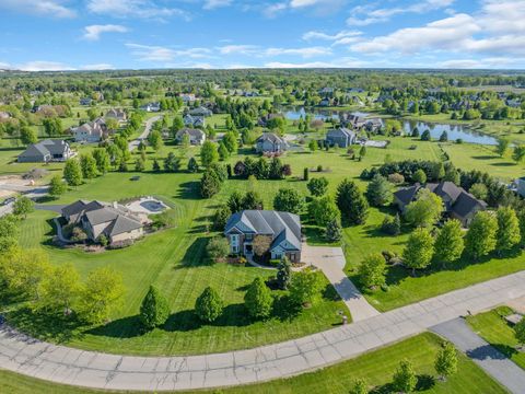 Tiny photo for 43W707 N Sunset Views Drive, St. Charles, IL 60175 (MLS # 12645484)