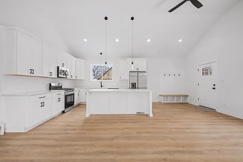 Tiny photo for 8245 43rd Place, Lyons, IL 60534 (MLS # 12602805)