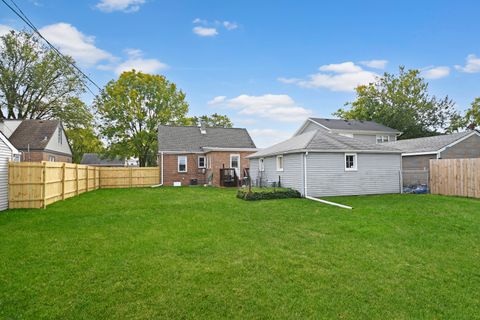 Tiny photo for 7828 Suburban Lane, Bridgeview, IL 60455 (MLS # 12495977)