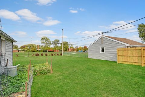 Tiny photo for 7828 Suburban Lane, Bridgeview, IL 60455 (MLS # 12495977)