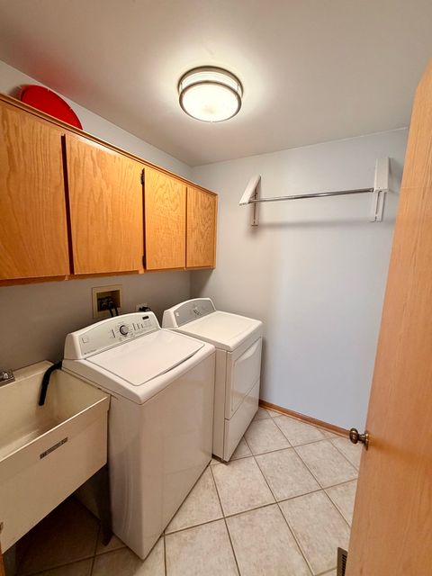 Tiny photo for 19301 Enclave Lane, Tinley Park, IL 60487 (MLS # 12531103)