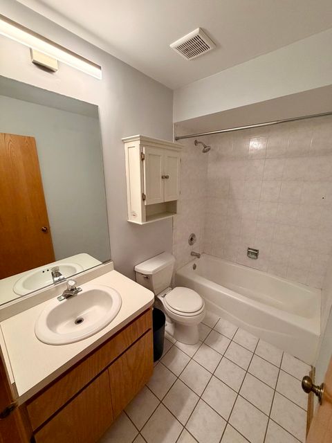 Tiny photo for 19301 Enclave Lane, Tinley Park, IL 60487 (MLS # 12531103)