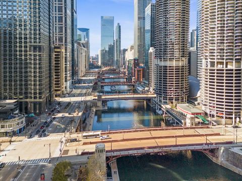 Tiny photo for 300 N State Street #3235, Chicago, IL 60654 (MLS # 12522429)