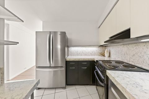 Tiny photo for 300 N State Street #3235, Chicago, IL 60654 (MLS # 12522429)