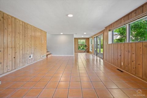 Tiny photo for 326 Charles Street, Geneva, IL 60134 (MLS # 12639580)