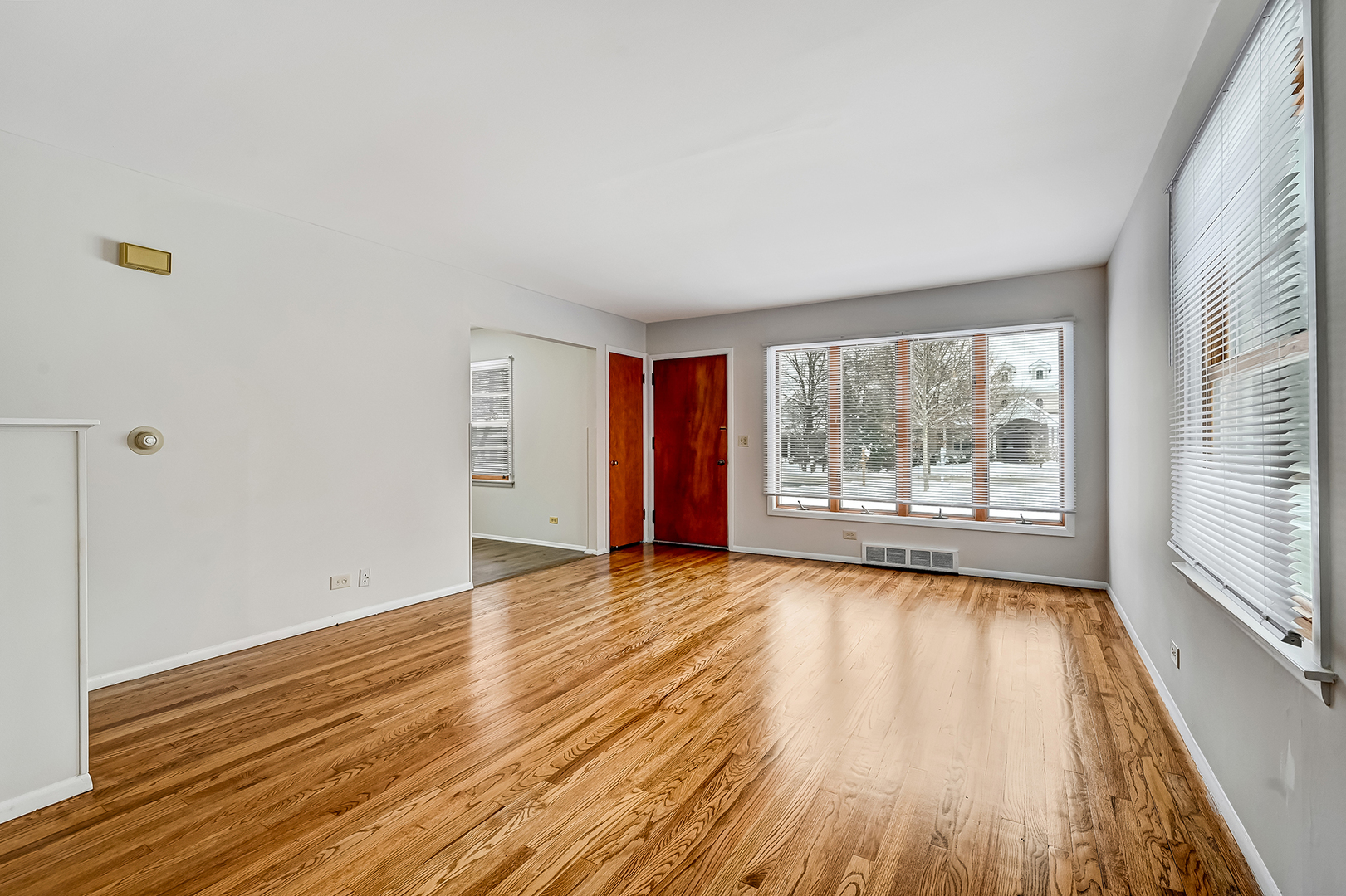 214 WOODSTOCK Avenue