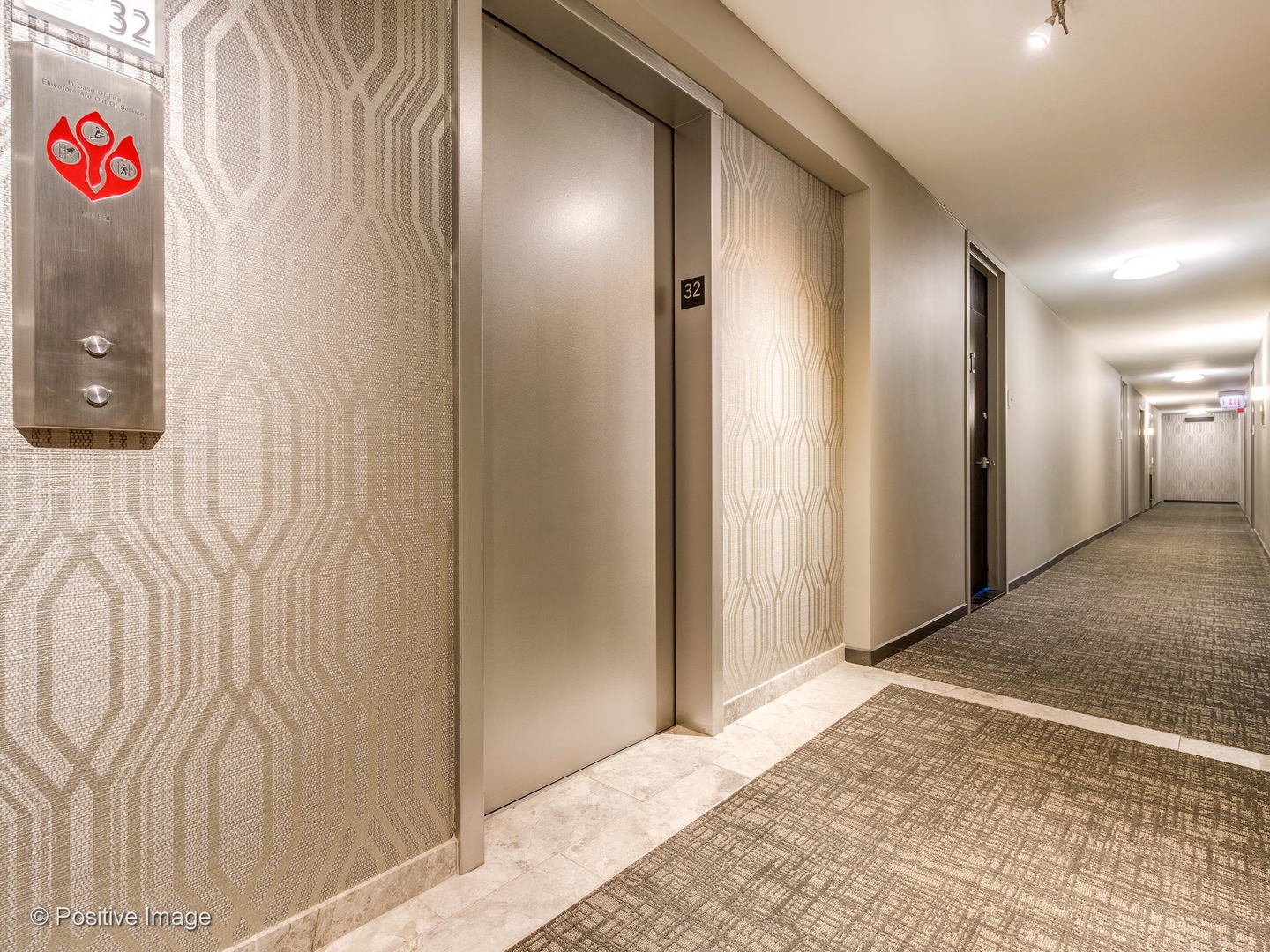 1560 N Sandburg Terrace 1804J