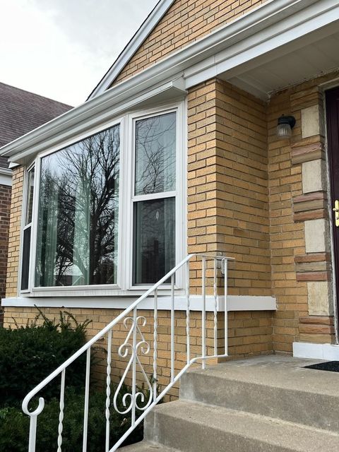 Tiny photo for 6822 S Kenneth Avenue, Chicago, IL 60629 (MLS # 12404098)