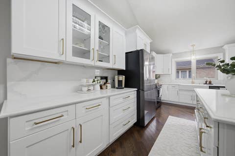 Tiny photo for 8402 S Thomas Avenue, Bridgeview, IL 60455 (MLS # 12742752)