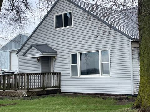 Photo of 1884 Banks Road, Erie, IL 61250 (MLS # 12608836)