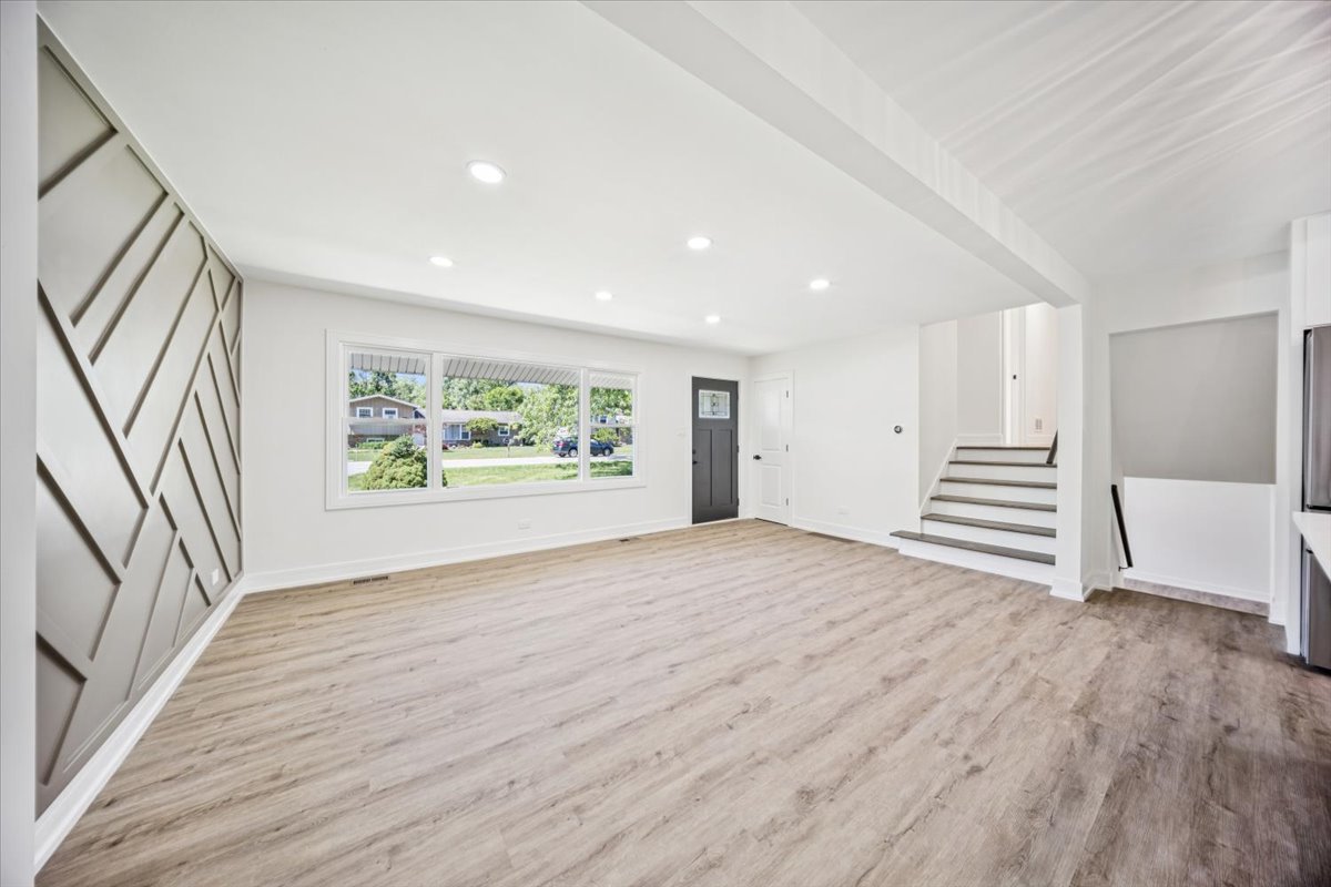 22W633 Burr Oak Drive