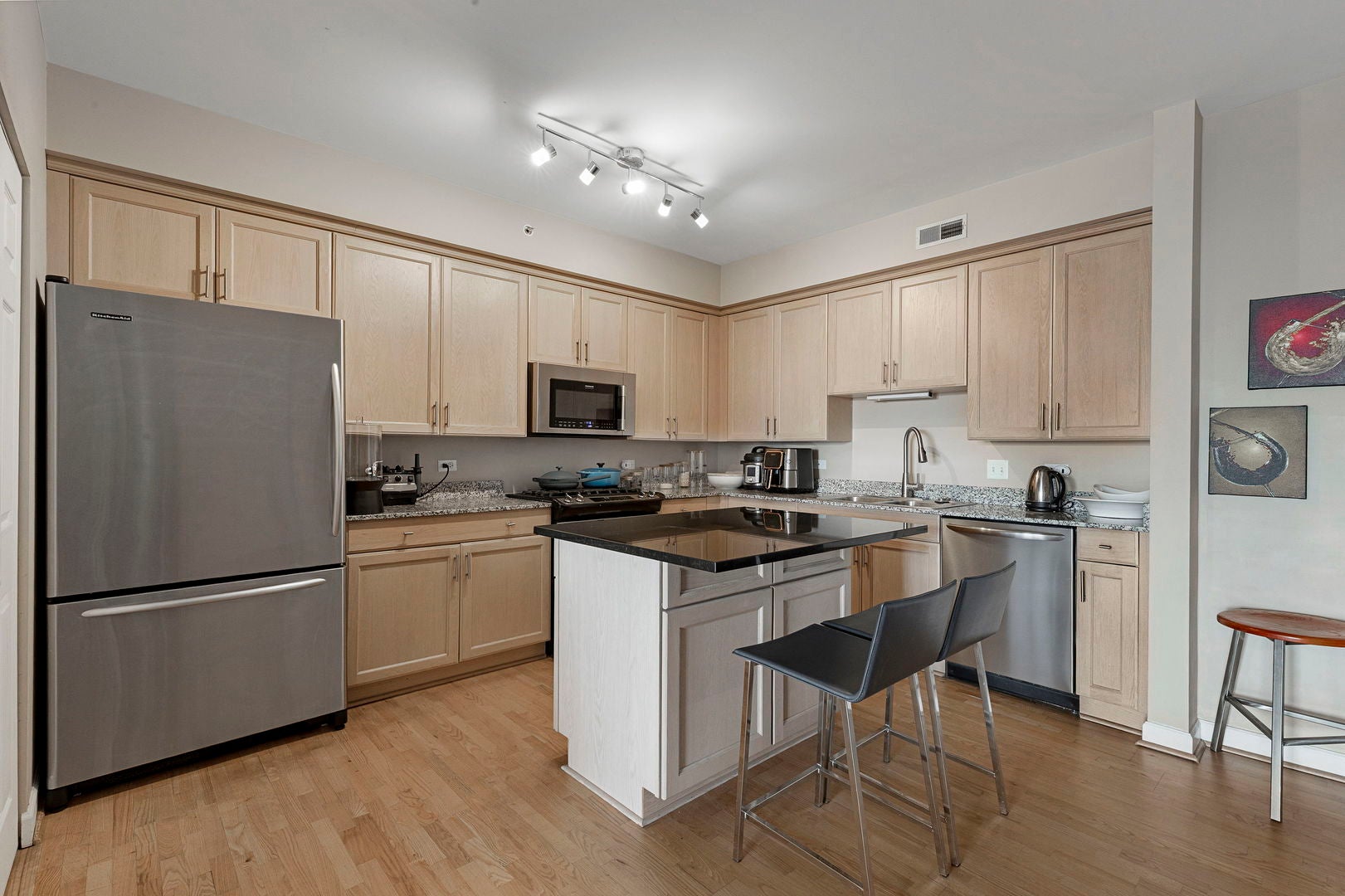 8300 Callie Avenue 601