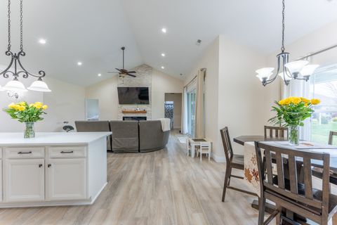 Tiny photo for 1117 Early Bird Lane, Marion, IL 62959 (MLS # 12607443)