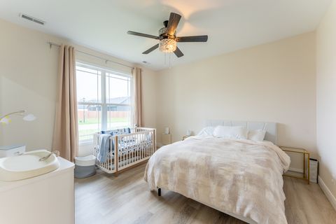 Tiny photo for 1117 Early Bird Lane, Marion, IL 62959 (MLS # 12607443)