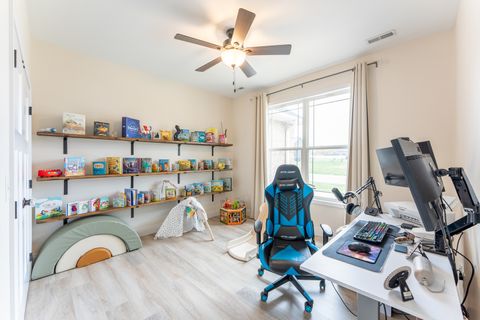 Tiny photo for 1117 Early Bird Lane, Marion, IL 62959 (MLS # 12607443)