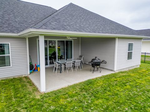 Tiny photo for 1117 Early Bird Lane, Marion, IL 62959 (MLS # 12607443)