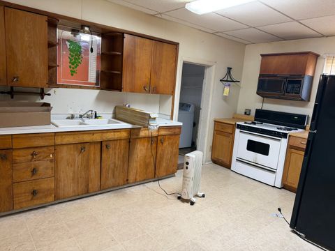 Tiny photo for 532 S Maple Street, Centralia, IL 62801 (MLS # 12573385)