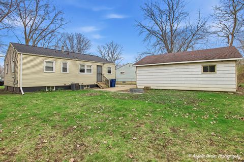 Tiny photo for 2609 N Pine Street, Waukegan, IL 60087 (MLS # 12617779)