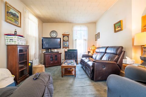 Tiny photo for 403 W Kelsey Street, Bloomington, IL 61701 (MLS # 12630135)