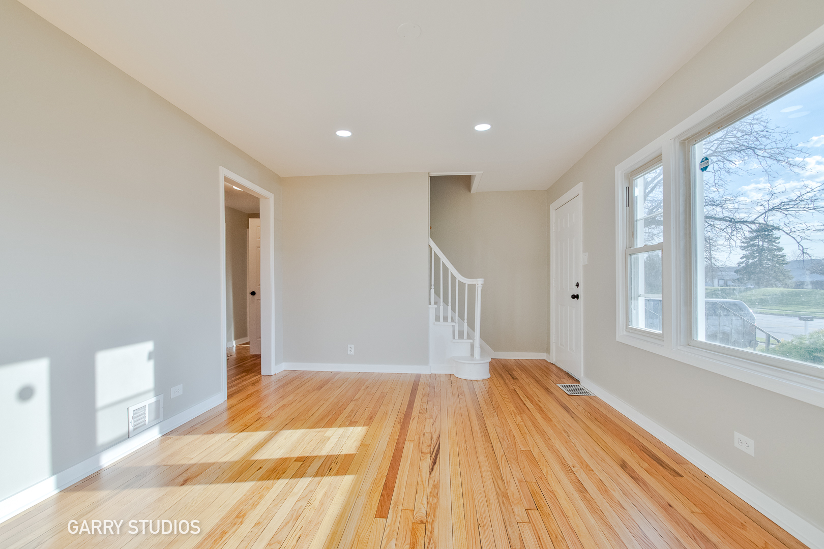 229 S Addison Road