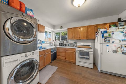Tiny photo for 442 N Ridgeland Avenue, Elmhurst, IL 60126 (MLS # 12460796)
