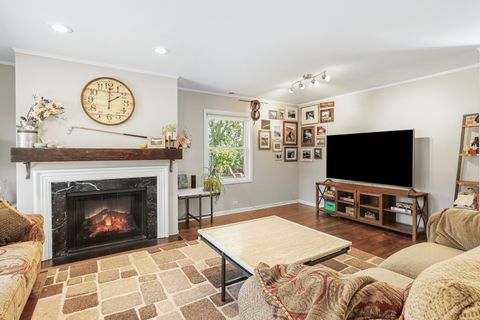 Tiny photo for 905 Wilshire Drive, Wheeling, IL 60090 (MLS # 12490176)