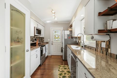 Tiny photo for 905 Wilshire Drive, Wheeling, IL 60090 (MLS # 12490176)