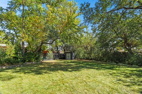 Tiny photo for 905 Wilshire Drive, Wheeling, IL 60090 (MLS # 12490176)