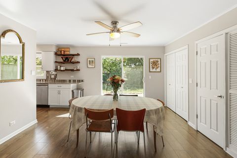 Tiny photo for 905 Wilshire Drive, Wheeling, IL 60090 (MLS # 12490176)