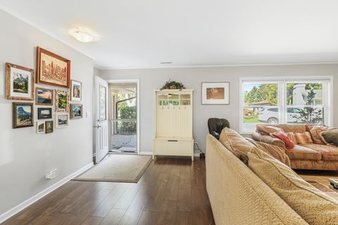 Tiny photo for 905 Wilshire Drive, Wheeling, IL 60090 (MLS # 12490176)