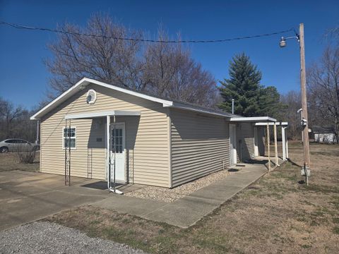 Tiny photo for 502 Old Brickyard Road, Mcleansboro, IL 62859 (MLS # 12578056)