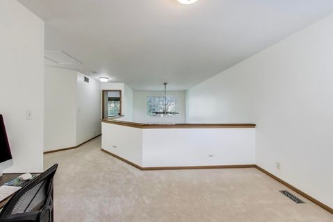 Tiny photo for 4 Haverton Court, Streamwood, IL 60107 (MLS # 12491051)