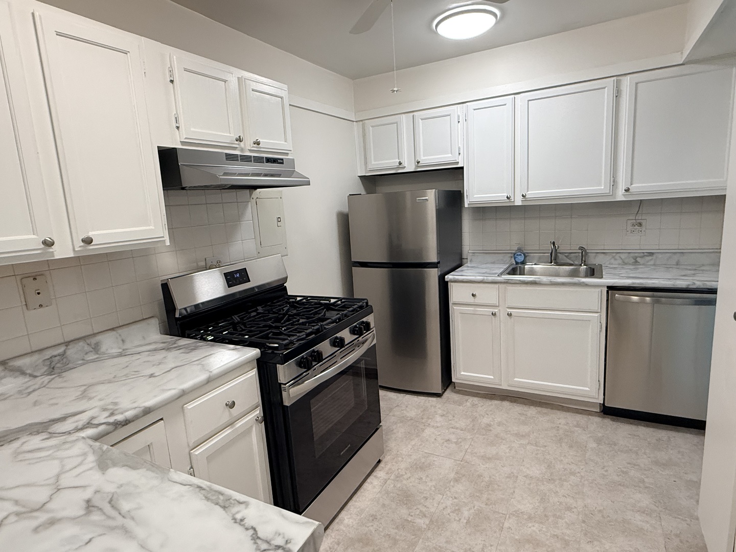 1769 Sessions Walk C