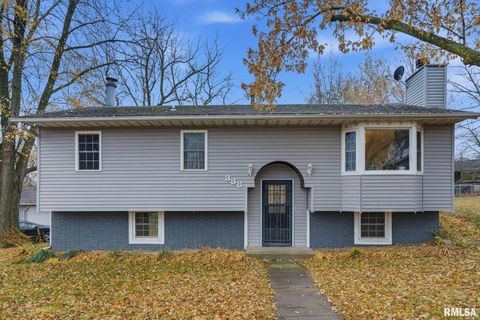 Photo of 338 BENTON Street, Le Claire, IA 52753 (MLS # 12589748)