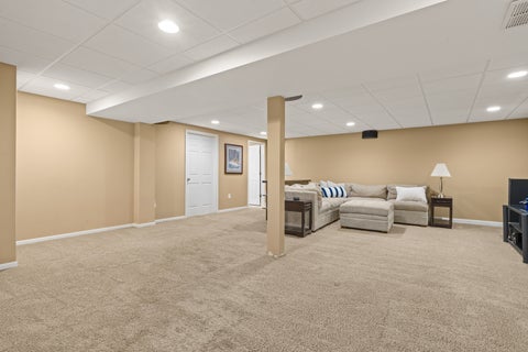 Tiny photo for 2632 Revo Road, Davenport, IA 52806 (MLS # 12721888)