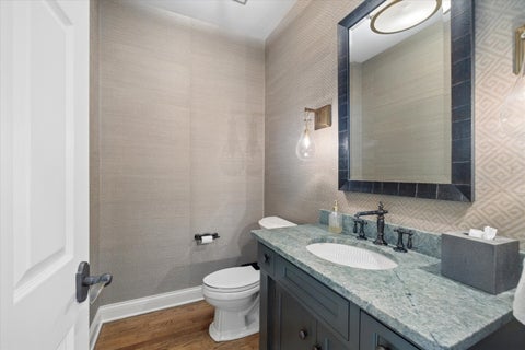 Tiny photo for 829 S Thurlow Street, Hinsdale, IL 60521 (MLS # 12697499)