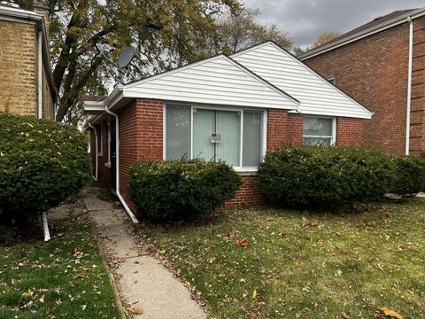 Tiny photo for Riverdale, IL 60827 (MLS # 12498630)