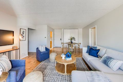 Tiny photo for 1625 SHERIDAN Road #213, Wilmette, IL 60091 (MLS # 12619373)