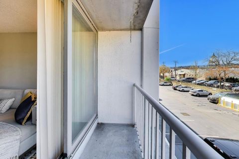Tiny photo for 1625 SHERIDAN Road #213, Wilmette, IL 60091 (MLS # 12619373)