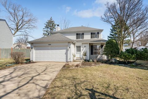 Photo of 1008 Churchill Drive, Naperville, IL 60563 (MLS # 12570938)