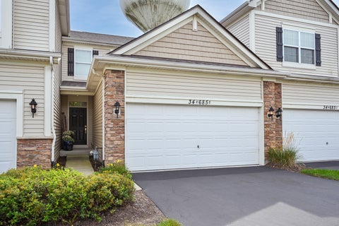 Photo of 34W685 Roosevelt Avenue #B, St. Charles, IL 60174 (MLS # 12748447)
