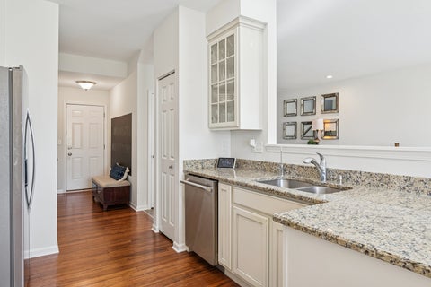 Tiny photo for 34W685 Roosevelt Avenue #B, St. Charles, IL 60174 (MLS # 12748447)