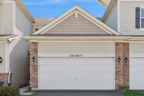 Tiny photo for 34W685 Roosevelt Avenue #B, St. Charles, IL 60174 (MLS # 12748447)