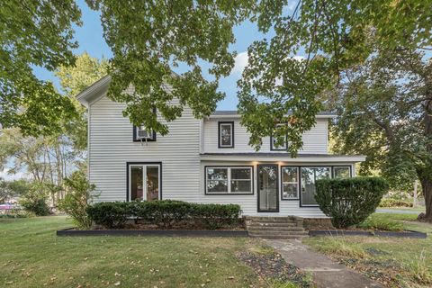 Photo of 115 State Street, Maple Park, IL 60151 (MLS # 12488631)
