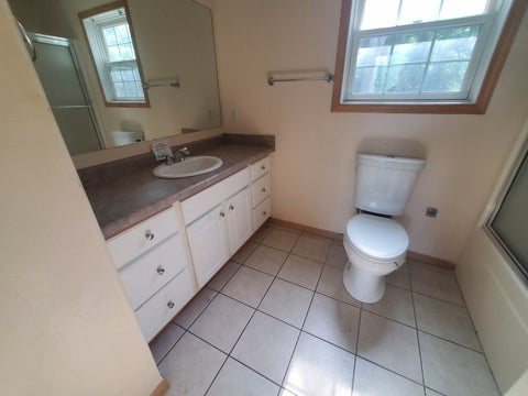 Tiny photo for 945 Waverly Road, Davenport, IA 52804 (MLS # 12582681)