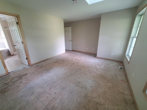 Tiny photo for 945 Waverly Road, Davenport, IA 52804 (MLS # 12582681)