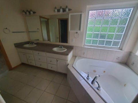Tiny photo for 945 Waverly Road, Davenport, IA 52804 (MLS # 12582681)