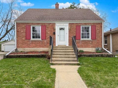 Tiny photo for 1319 Highridge Parkway, Westchester, IL 60154 (MLS # 12628813)