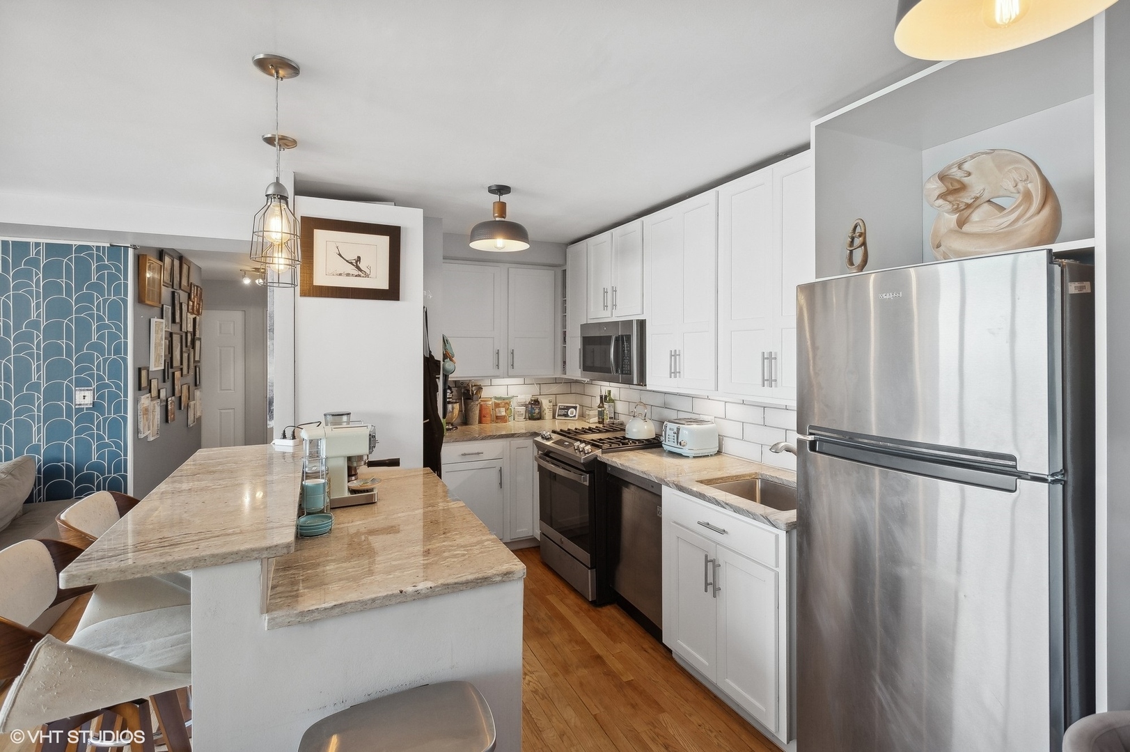 3950 N Lake Shore Drive 2015
