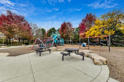 Tiny photo for 1740 N MARSHFIELD Avenue #30, Chicago, IL 60622 (MLS # 12403956)